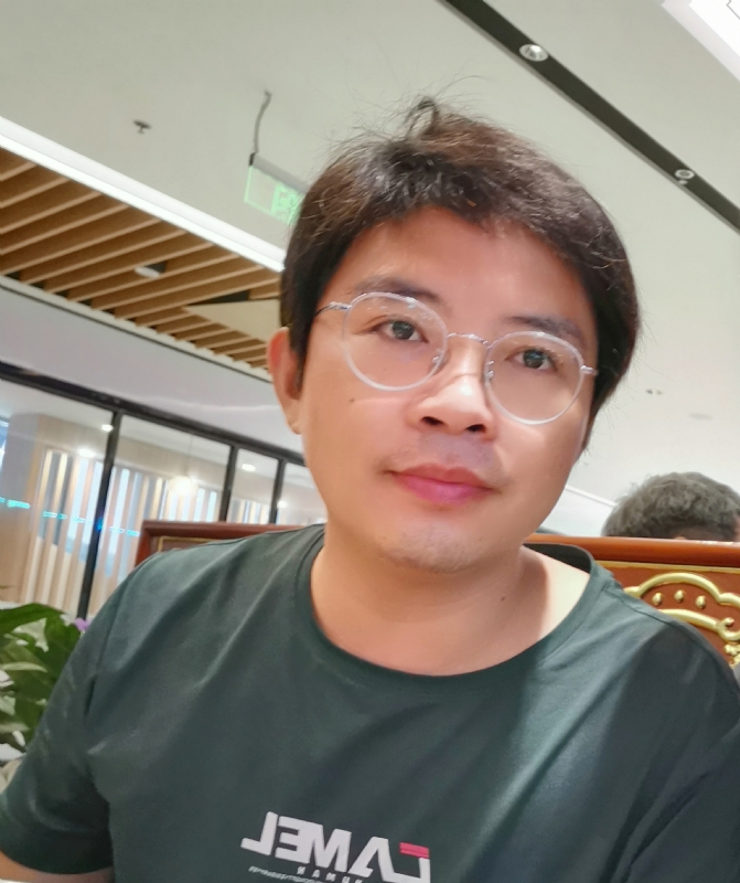 陆迅的第三张照片--上饶相亲服务中心