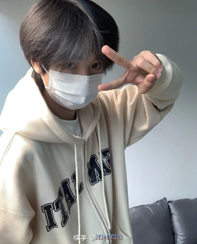 emo的风的第一张照片--上饶相亲服务中心