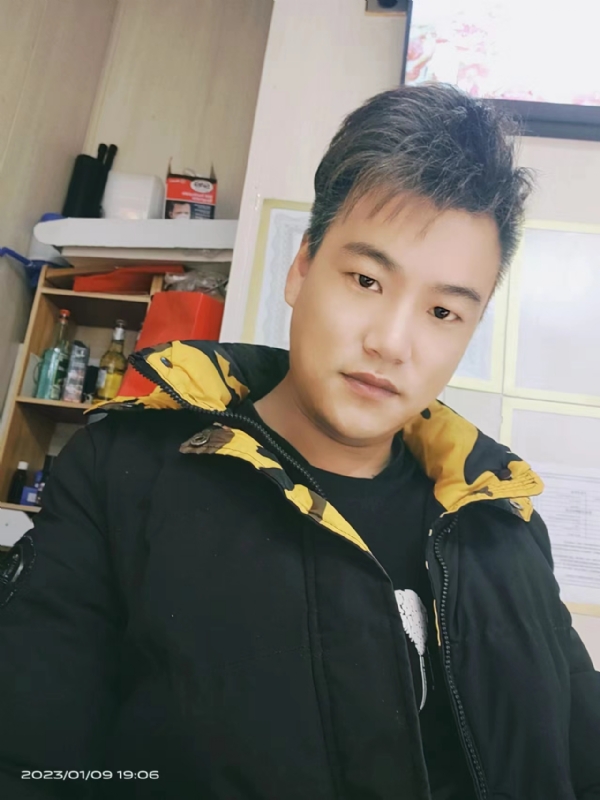 孤酒枕愁眼眠的第一张照片--上饶相亲服务中心