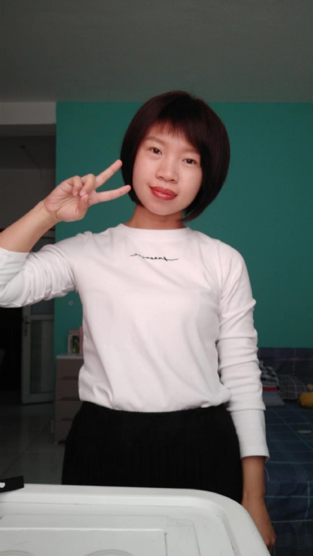 向日葵的第一张照片--上饶相亲服务中心