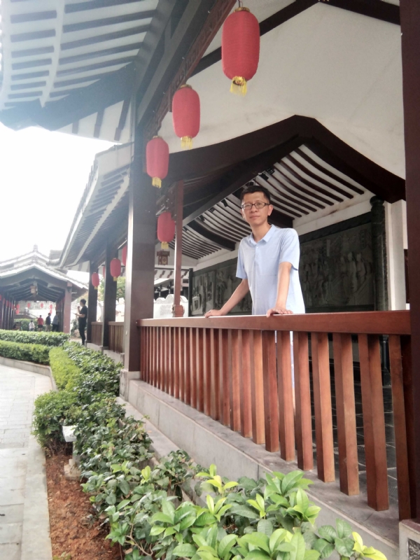 lijian的第一张照片--上饶相亲服务中心