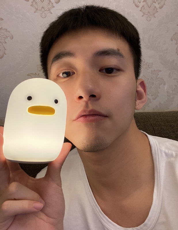 绝世大冤种的第三张照片--上饶相亲服务中心