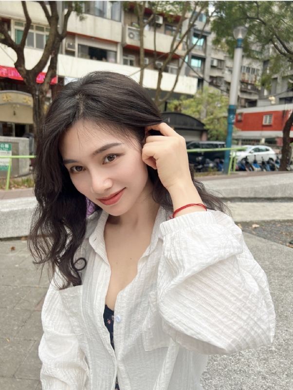 韵韵的第一张照片--上饶相亲服务中心