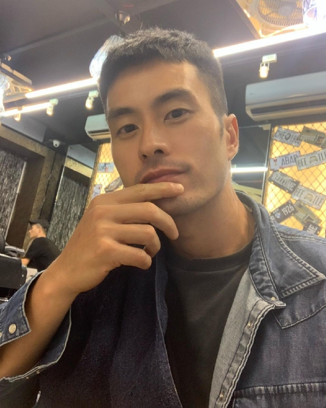 伟业强哥的第一张照片--上饶相亲服务中心