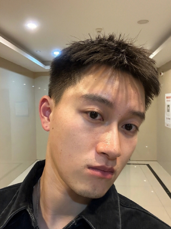 月光之下的第一张照片--上饶相亲服务中心