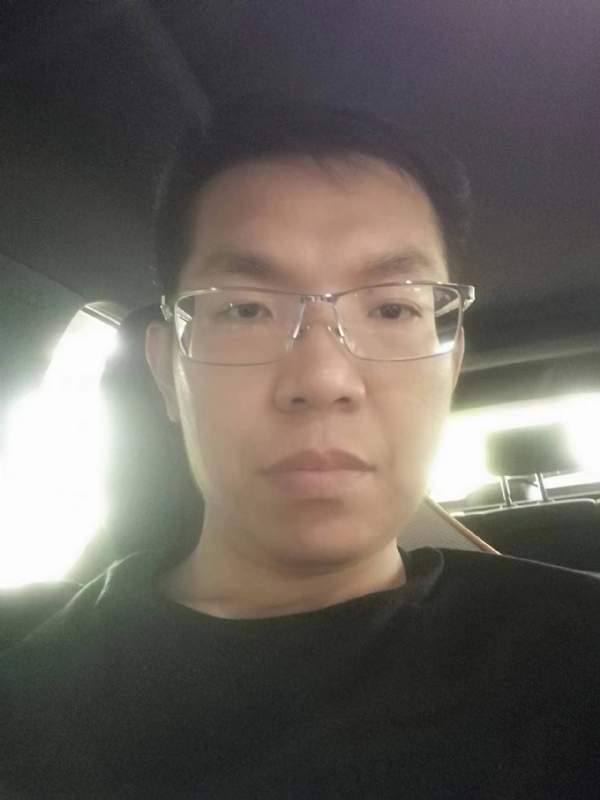 小黑包的第一张照片--上饶相亲服务中心