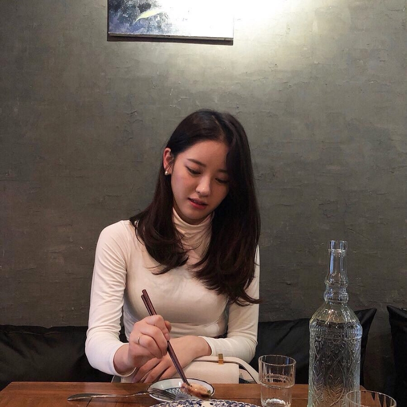 贵阳萧萧姐的第一张照片--上饶相亲服务中心