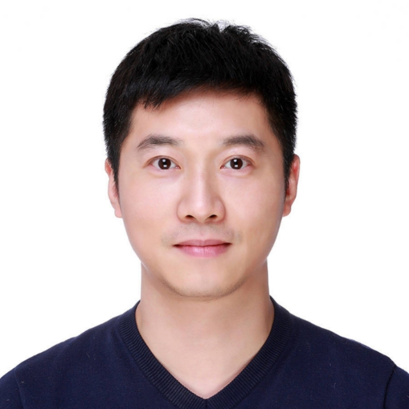 大手牵小手的第一张照片--上饶相亲服务中心