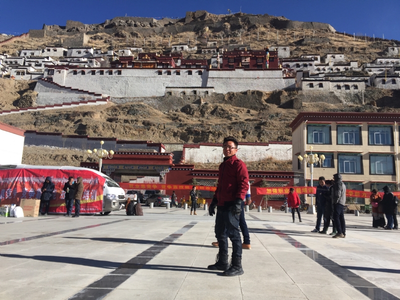 转身的第七张照片--上饶相亲服务中心