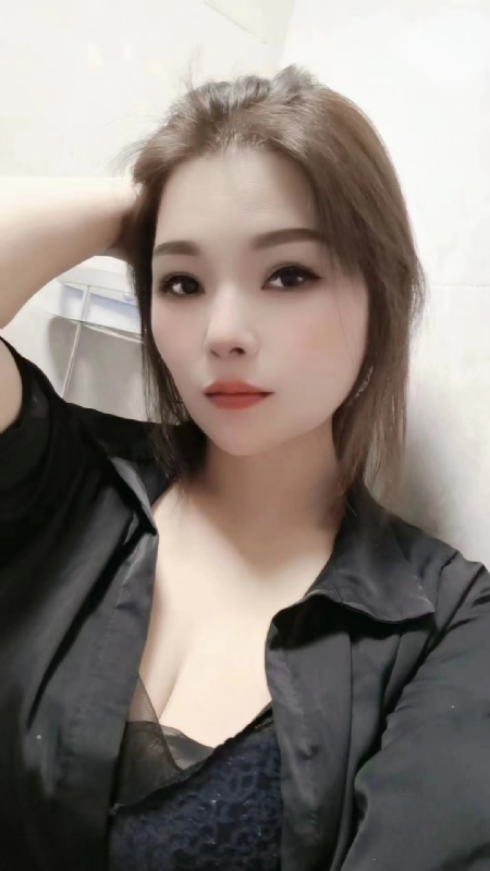 爱笑的女孩的第一张照片--上饶相亲服务中心