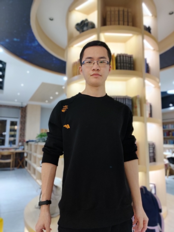 轩墨的第一张照片--上饶相亲服务中心