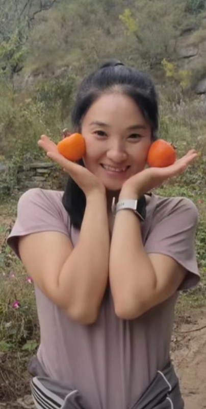 幼儿园园长的第一张照片--上饶相亲服务中心