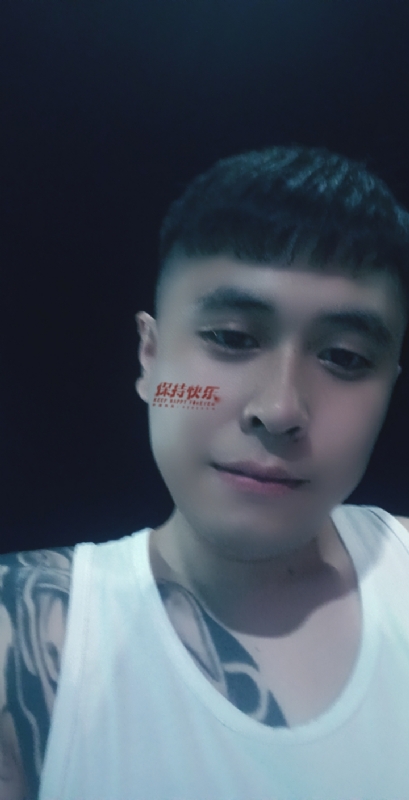 愚忠的第一张照片--上饶相亲服务中心