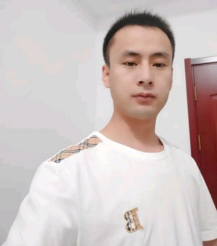 海阔天空的第一张照片--上饶相亲服务中心