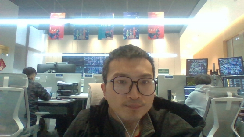 飞翔的蜻蜓的第一张照片--上饶相亲服务中心