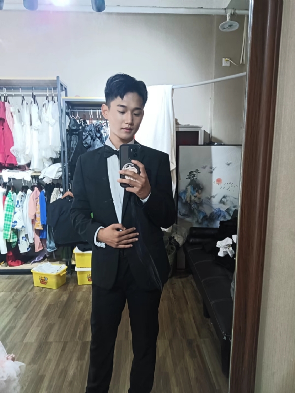 李梓宇的第一张照片--上饶相亲服务中心