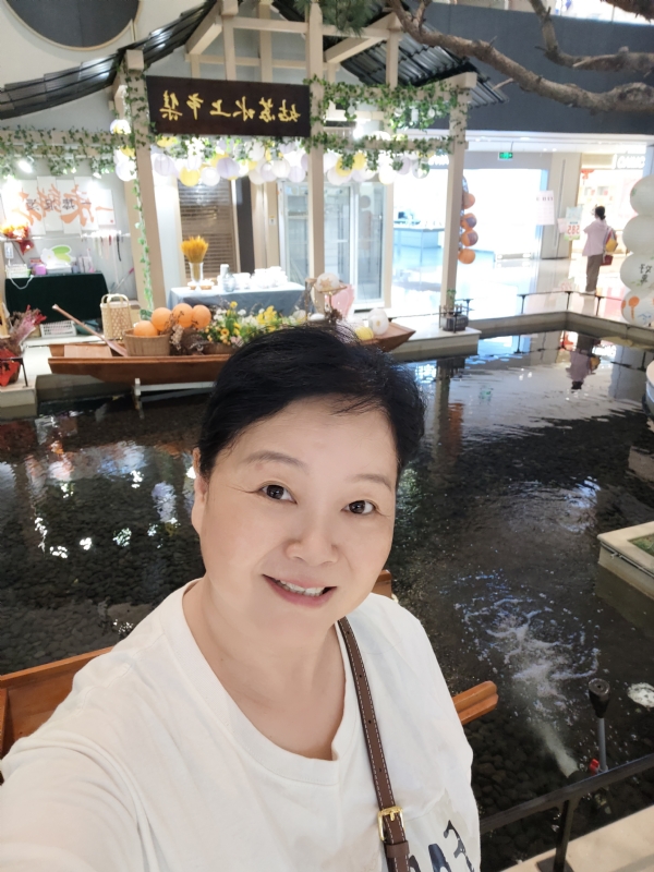 丁姐爱生活的第三张照片--上饶相亲服务中心