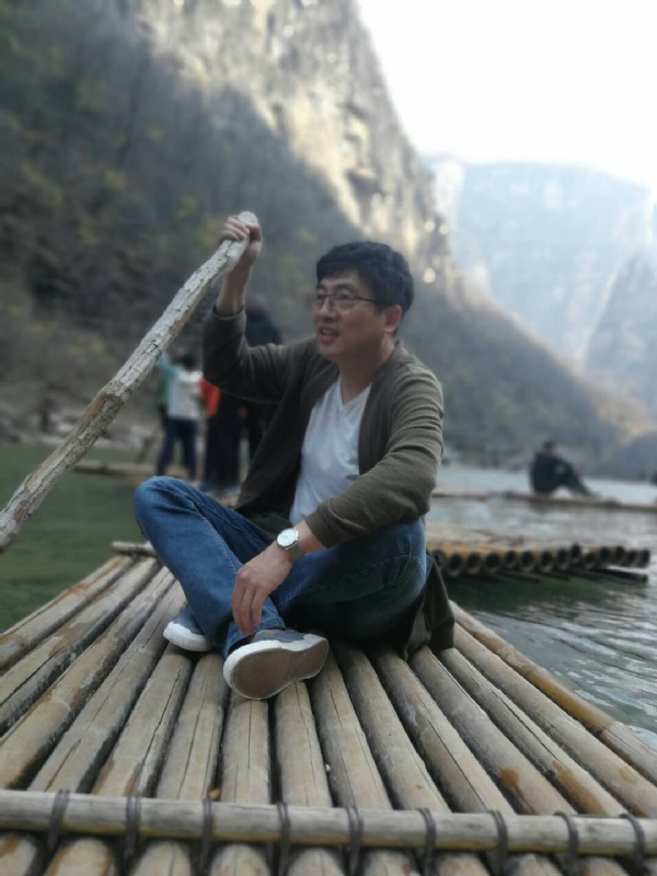 风被吹走了的第一张照片--上饶相亲服务中心