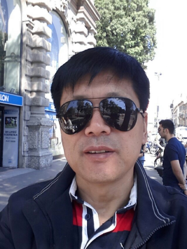 春风的第一张照片--上饶相亲服务中心