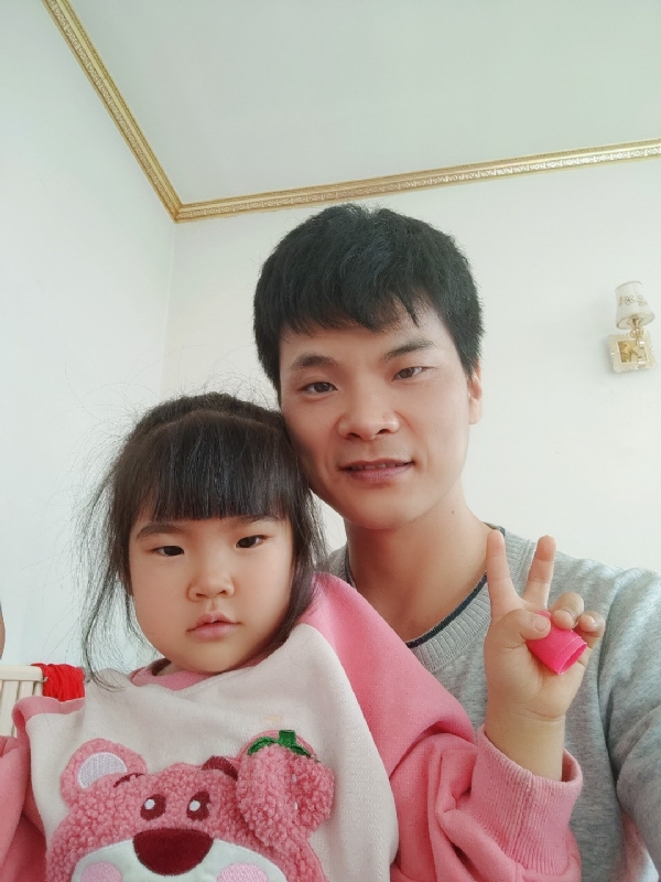 离异脱单的第一张照片--上饶相亲服务中心