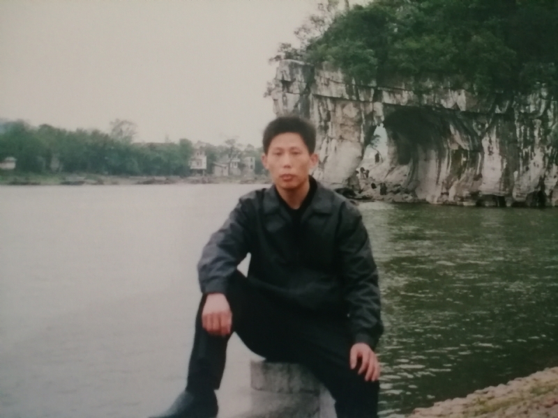 庸人自扰的第一张照片--上饶相亲服务中心