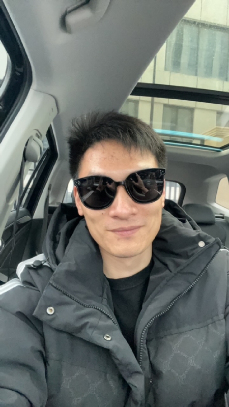 男孩的第一张照片--上饶相亲服务中心