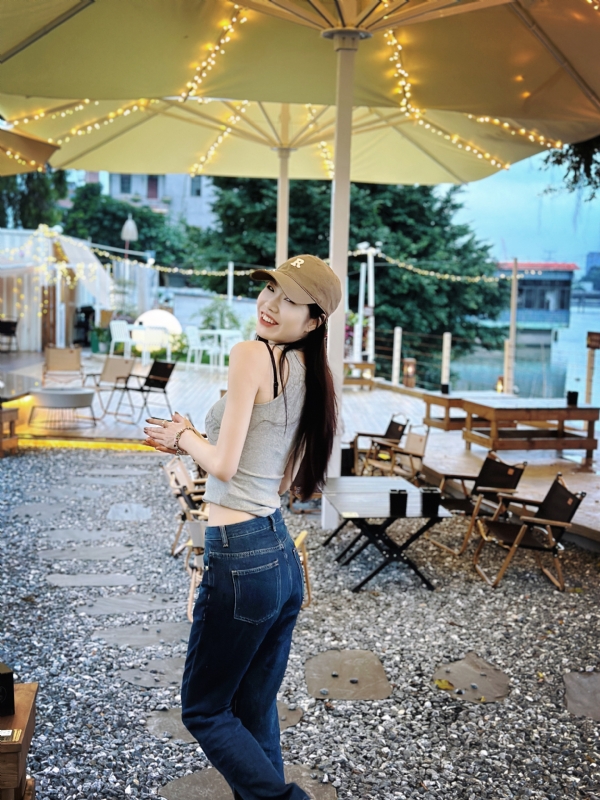 Vicky的第二张照片--上饶相亲服务中心