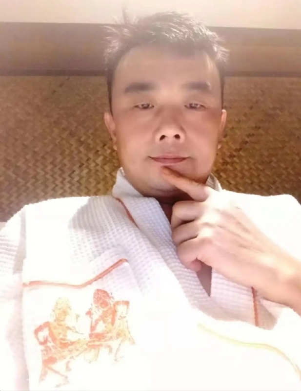 青锋的第一张照片--上饶相亲服务中心