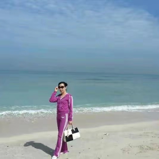 红红的第一张照片--上饶相亲服务中心