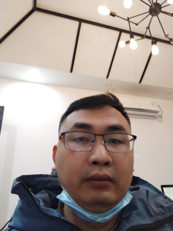 右手年华的第三张照片--上饶相亲服务中心