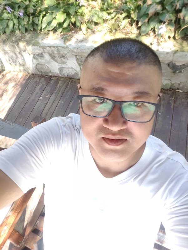 羊十八的第一张照片--上饶相亲服务中心