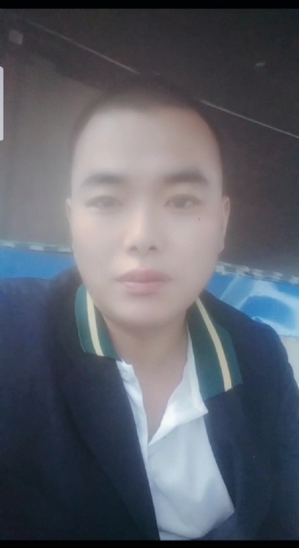 阳光男孩的第一张照片--上饶相亲服务中心