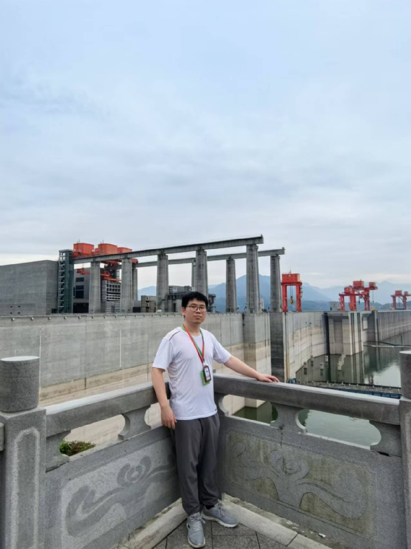 xhfsx的第一张照片--上饶相亲服务中心