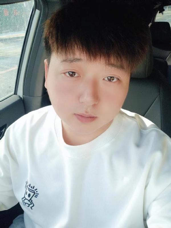 可乐加冰的第一张照片--上饶相亲服务中心