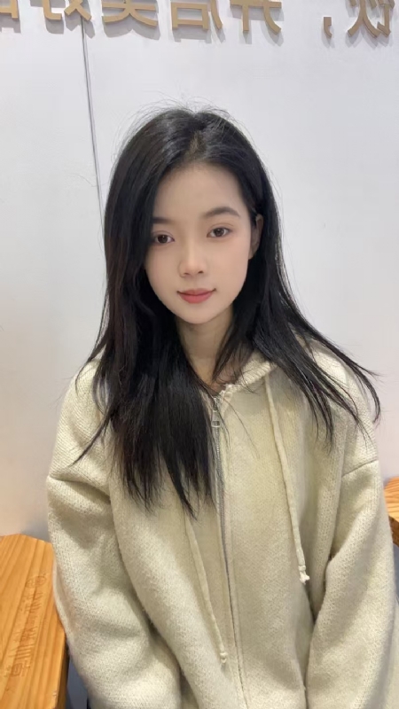 草莓奶昔的第一张照片--上饶相亲服务中心