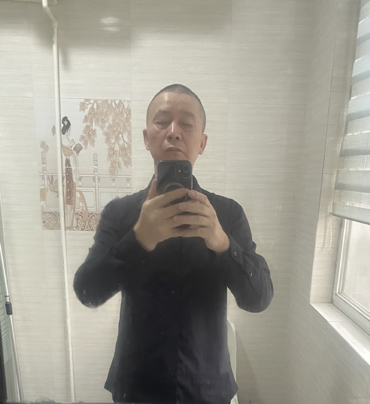 荣哥的第一张照片--上饶相亲服务中心