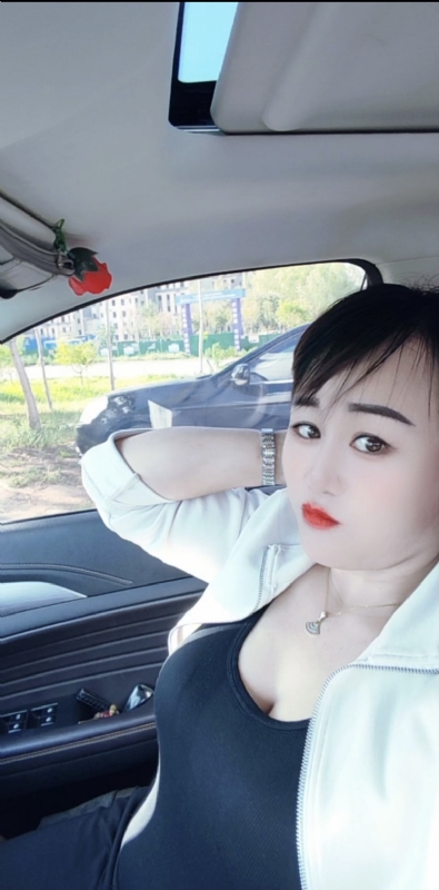 王芳燕的第五张照片--上饶相亲服务中心