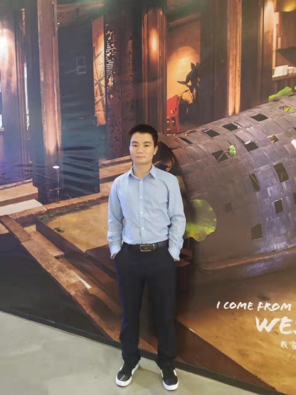 梧桐枫叶的第一张照片--上饶相亲服务中心