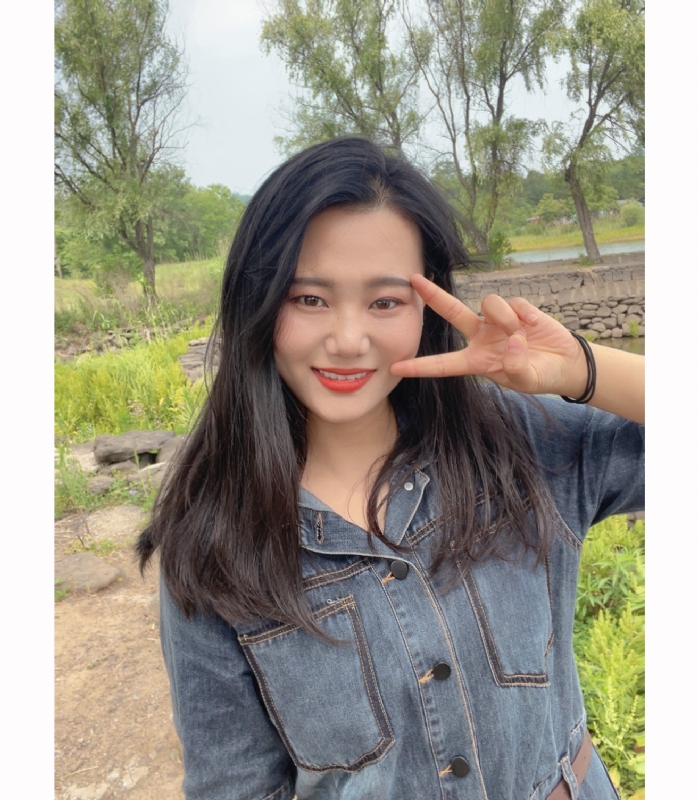 月亮的第一张照片--上饶相亲服务中心