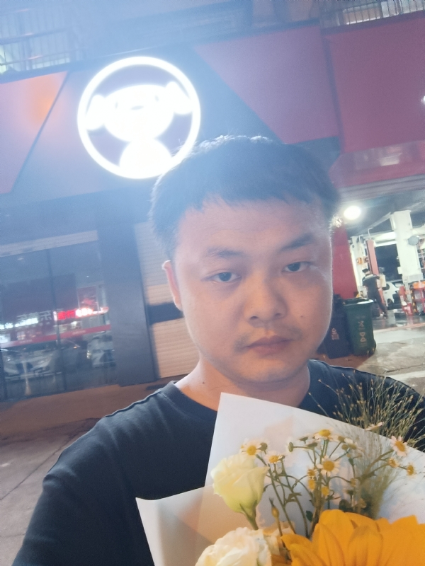 小陈的第一张照片--上饶相亲服务中心