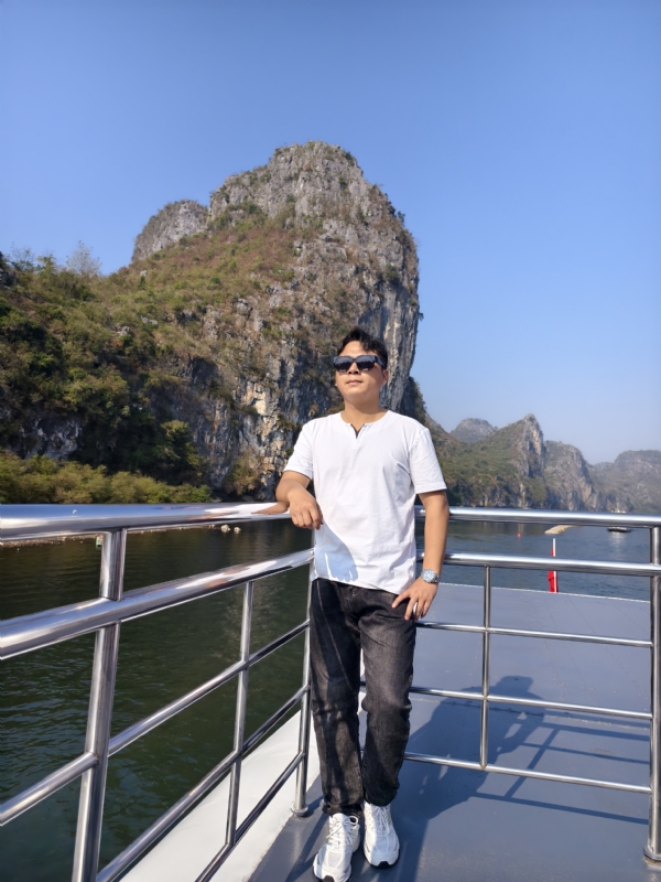 墨痕的第二张照片--上饶相亲服务中心