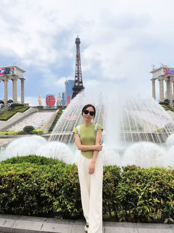 秋风落叶的第一张照片--上饶相亲服务中心