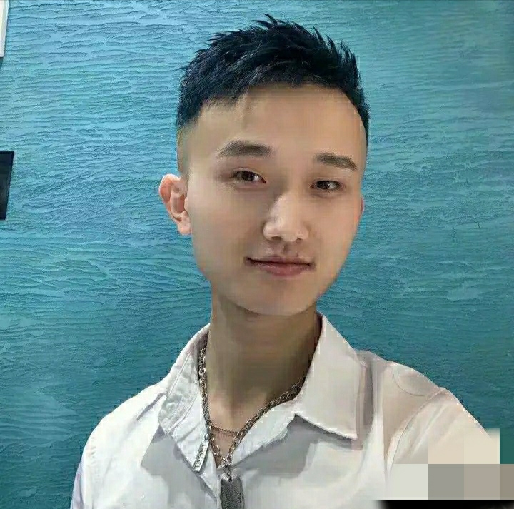 小哥哥的第一张照片--上饶相亲服务中心