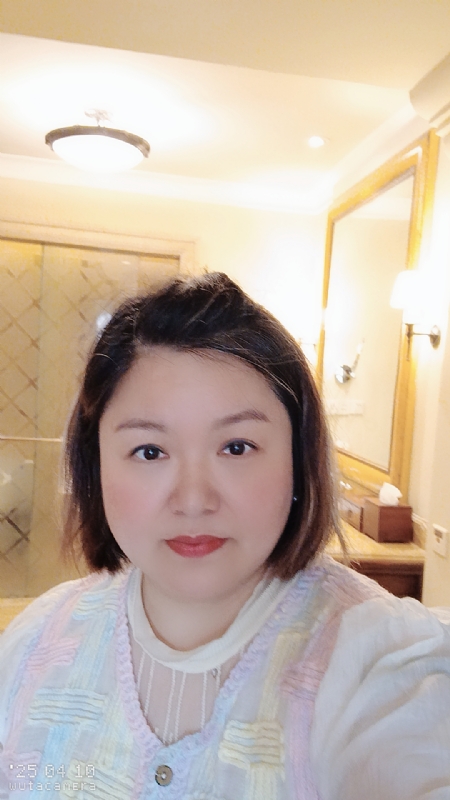 衎静玲瓏的第二张照片--上饶相亲服务中心