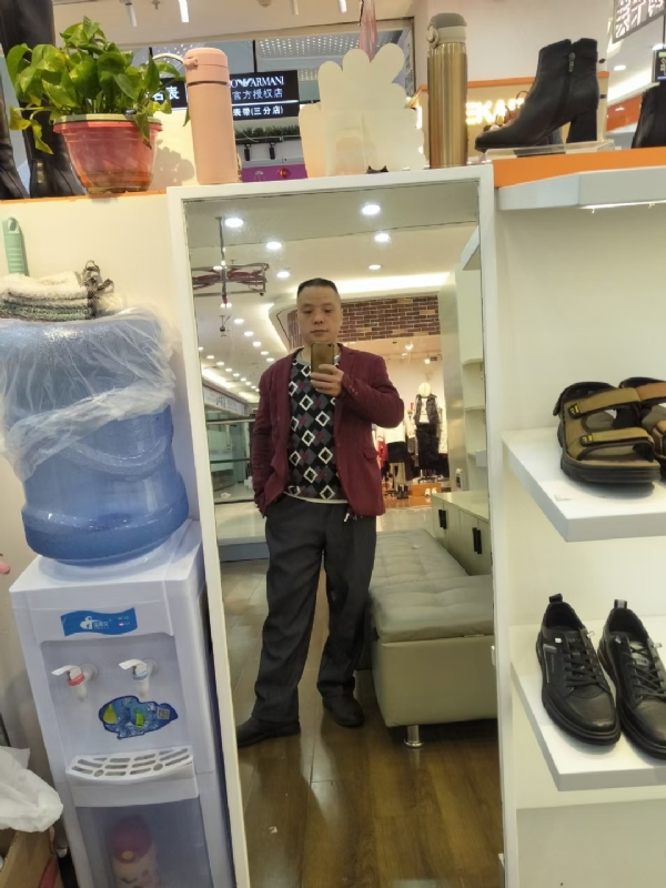 真诚征婚的第四张照片--上饶相亲服务中心