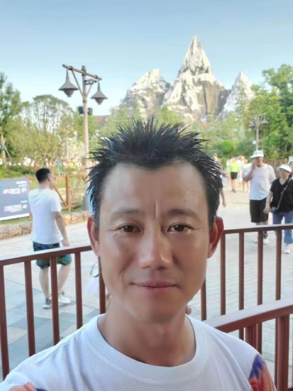 艾氏涂料博的第一张照片--上饶相亲服务中心