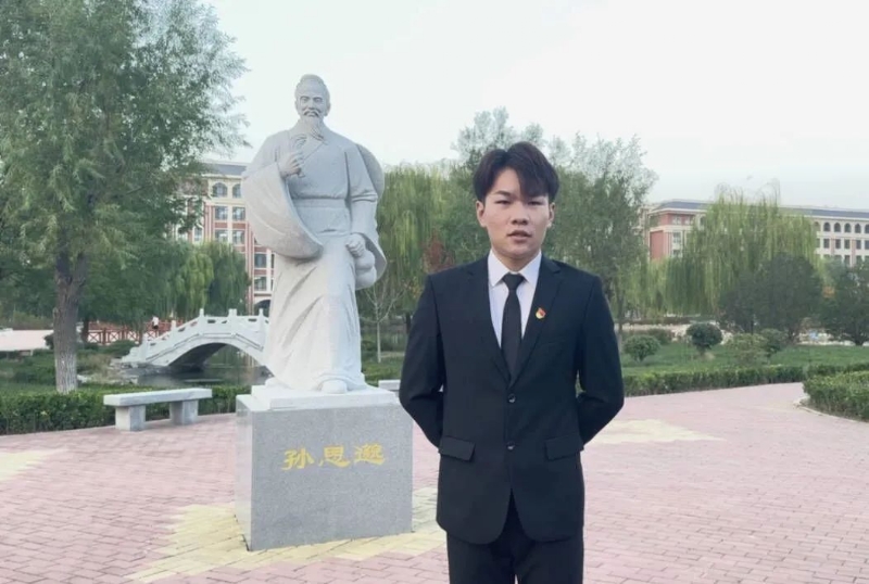 尚明月的第一张照片--上饶相亲服务中心