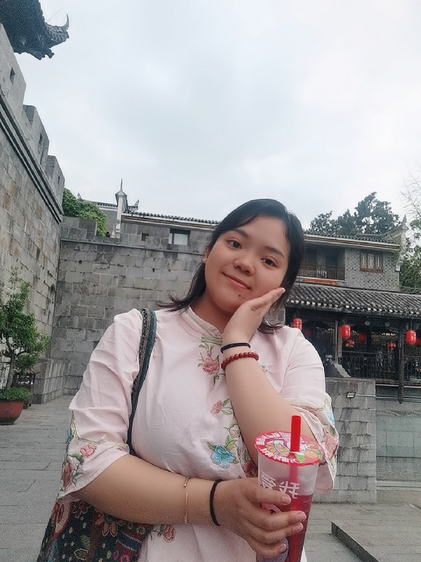 敏兮小沫的第二张照片--上饶相亲服务中心