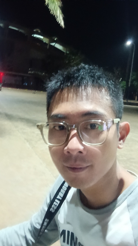 龙龙的第一张照片--上饶相亲服务中心