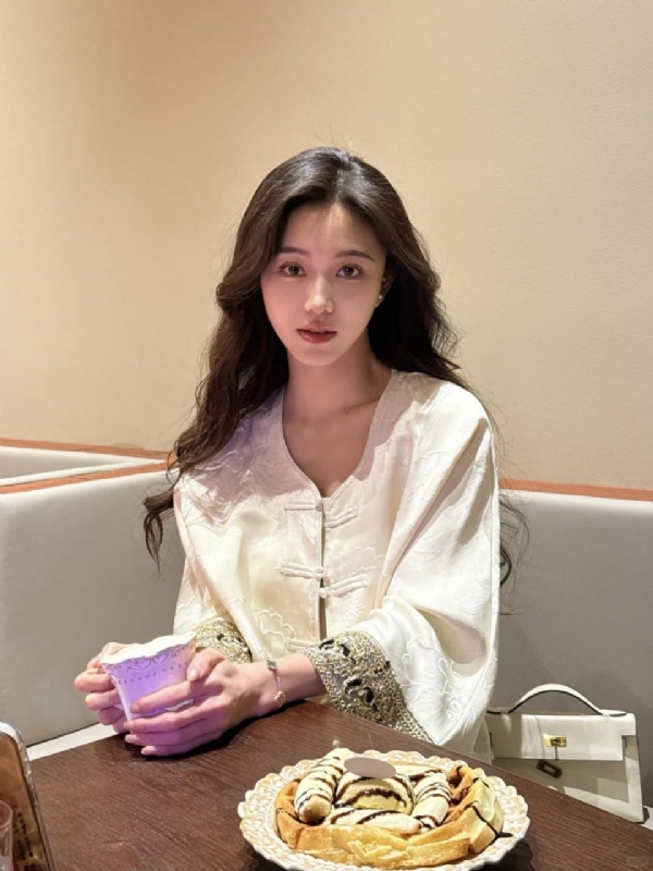 Anna的第一张照片--上饶相亲服务中心